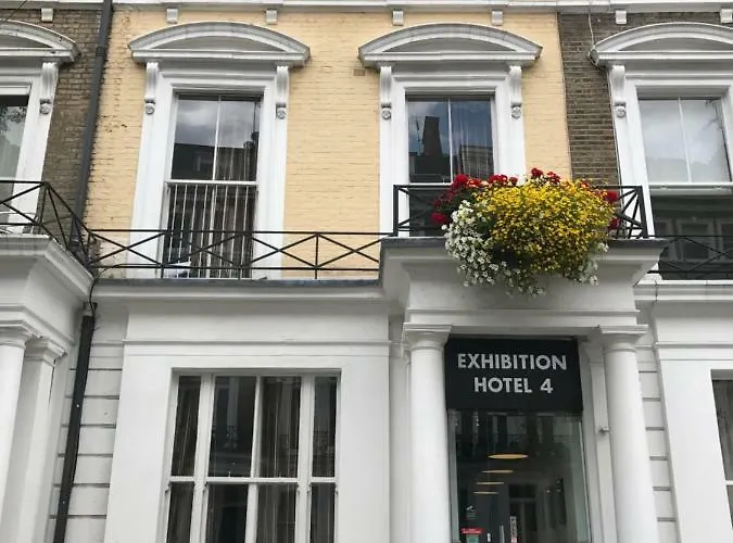 Exhibition Court Hotel 4 London